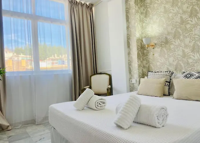 Urban Place In Close To With Pool And Garage